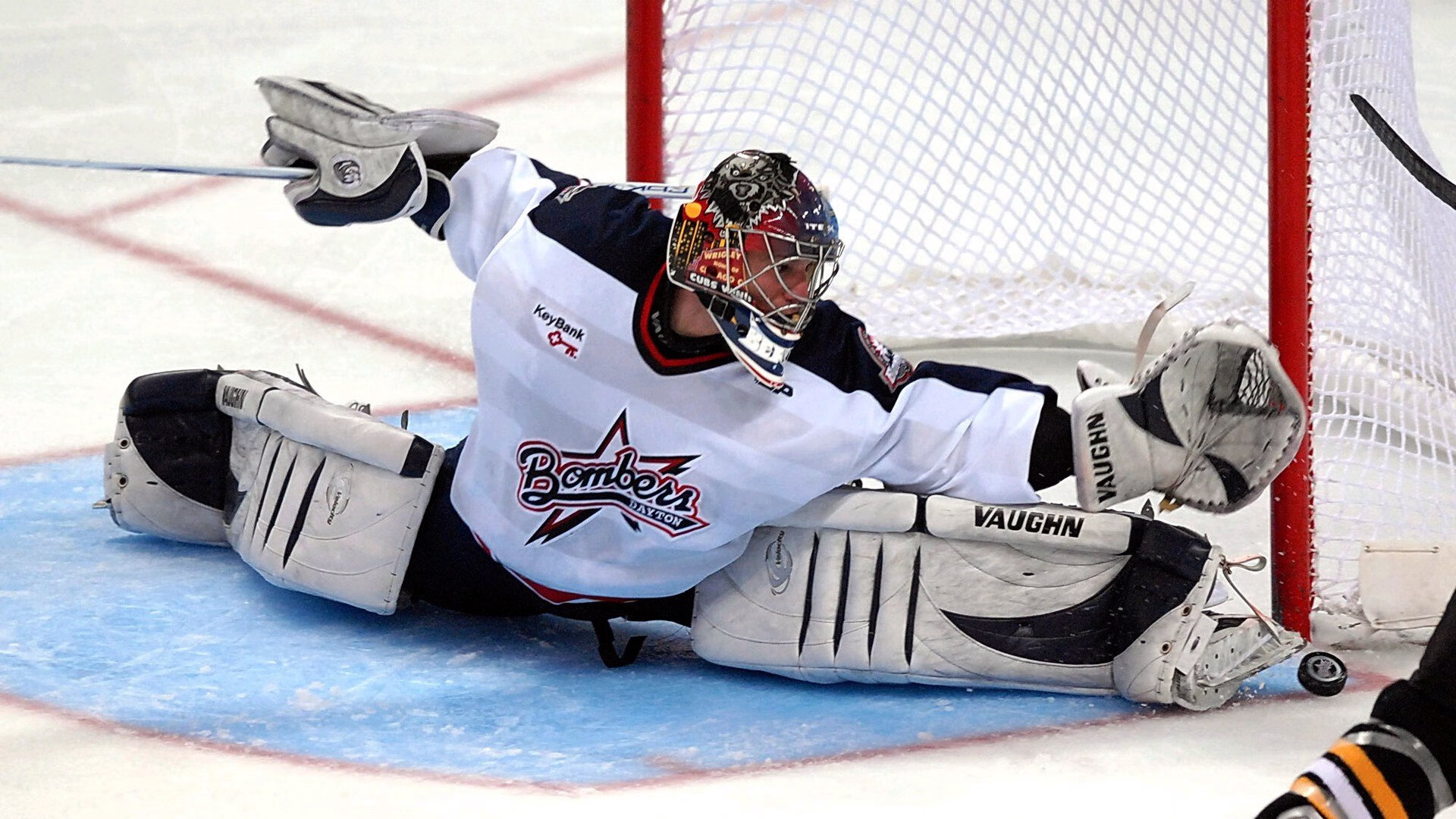 开云体育APP下载-一夜双城记，死亡之组的窒息与巨星时刻的闪光